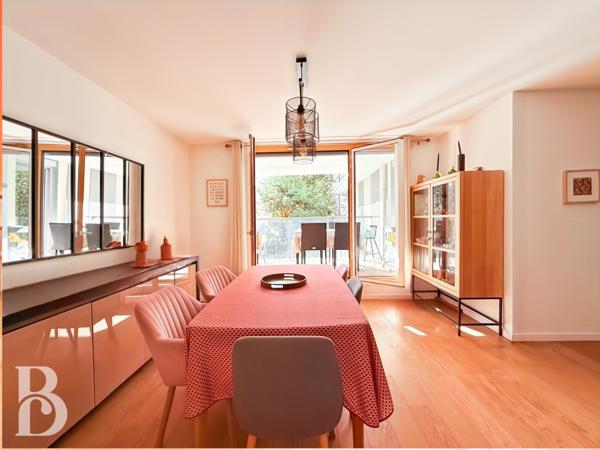 Vanves (92170) Superbe appartement familial avec 3 terrasses- cadre verdoyant d'exception