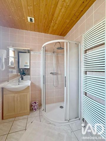 Immeuble à vendre 445 m² Bellefontaine