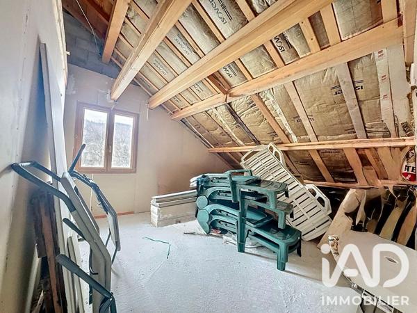 Immeuble à vendre 445 m² Bellefontaine