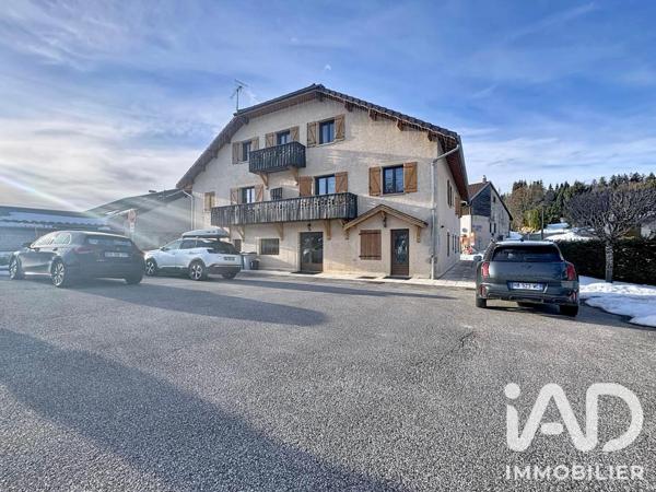 Immeuble à vendre 445 m² Bellefontaine