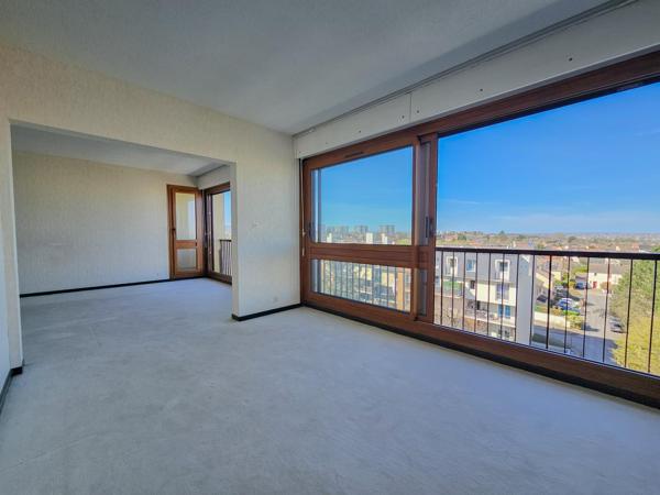 Domaine d'Aunette, appartement T4, vue dégagée, de nombreux rangements