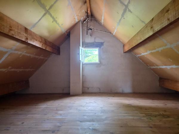MAISON FAMILIALE 5 CHAMBRES VOLUMES GENEREUX