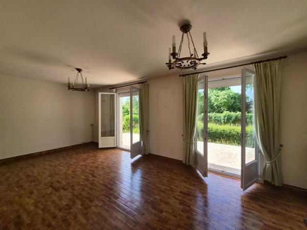 MAISON FAMILIALE 5 CHAMBRES VOLUMES GENEREUX