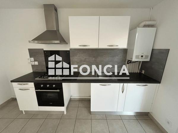 Location Appartement 3 pièces 63.1 m² - 357 AVENUE VICTOR HUGO Valence 26000