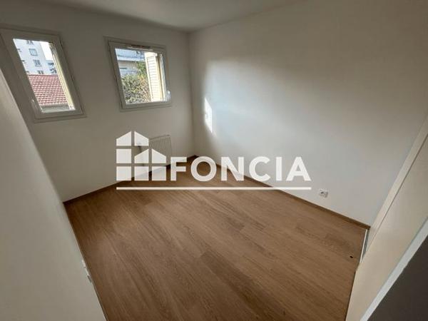 Location Appartement 3 pièces 63.1 m² - 357 AVENUE VICTOR HUGO Valence 26000