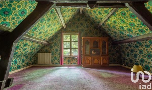 Bastide 6 pièces de 213 m² à Morigny-Champigny (91150)