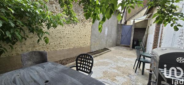 Maison de village 5 pièces de 119 m² à Champignelles (89350)