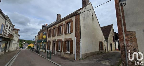 Maison de village 5 pièces de 119 m² à Champignelles (89350)