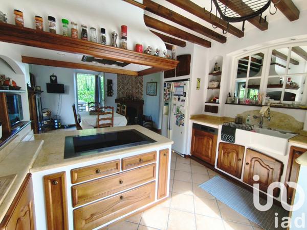 Maison à vendre 24 pièces 700 m² Jutigny