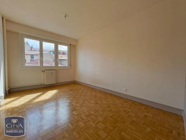 Appartement à louer 2 pièces 56.62m² Roanne (42300)