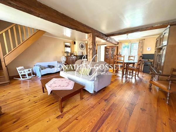 Maison de ville avec jardin à Andrésy: 6 pcs - 3ch - 134 m2 sur 209m2 de terrain