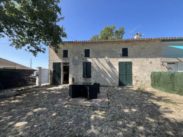 Immeuble à vendre 171 359 € Saint-Androny 140 m² DPE F