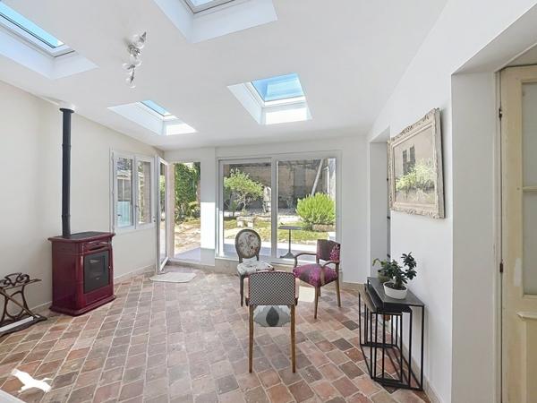 Maison à vendre 286 740 € Saint-Martin-Lacaussade 7 p 194 m² DPE C