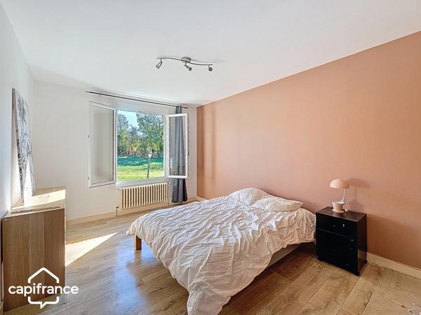 Propriété d’exception à Thouars (79): 448 m² habitables sur 1,7 ha, liberté et volumes hors norme