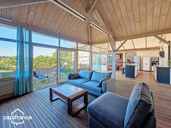 Propriété d’exception à Thouars (79): 448 m² habitables sur 1,7 ha, liberté et volumes hors norme