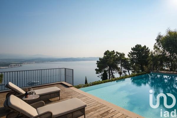 Maison à vendre 9 pièces 175 m² Théoule-sur-Mer