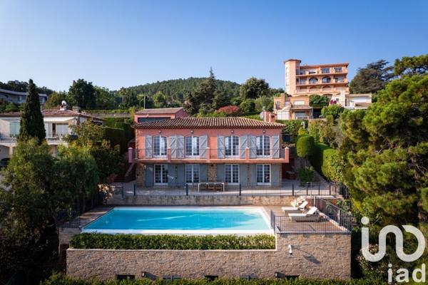 Maison à vendre 9 pièces 175 m² Théoule-sur-Mer