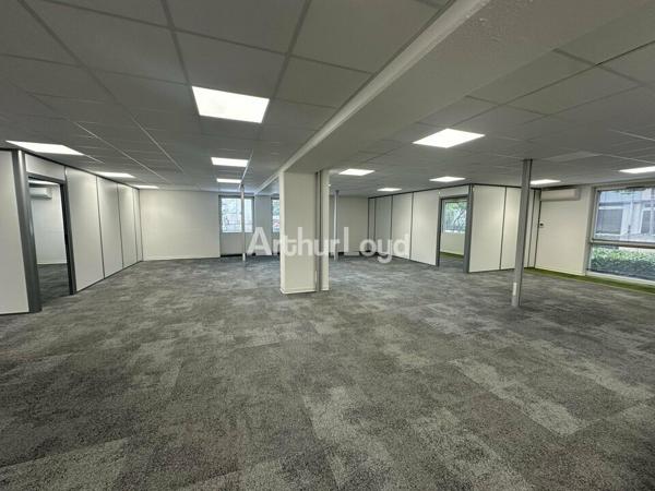 BUREAUX à LOUER de 1769 m²