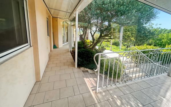 Maison à vendre    7 pièces •  Estillac