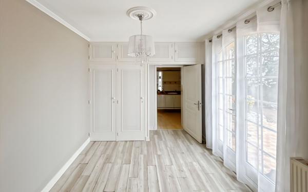 Maison à vendre    7 pièces •  Estillac