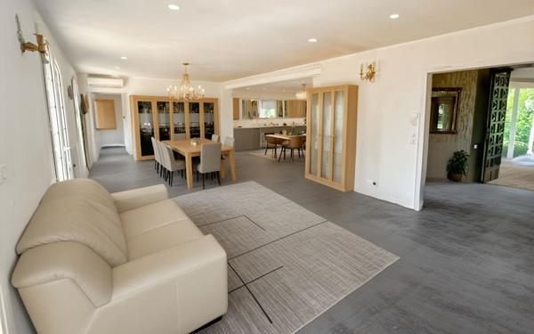 Maison à vendre    7 pièces •  Estillac