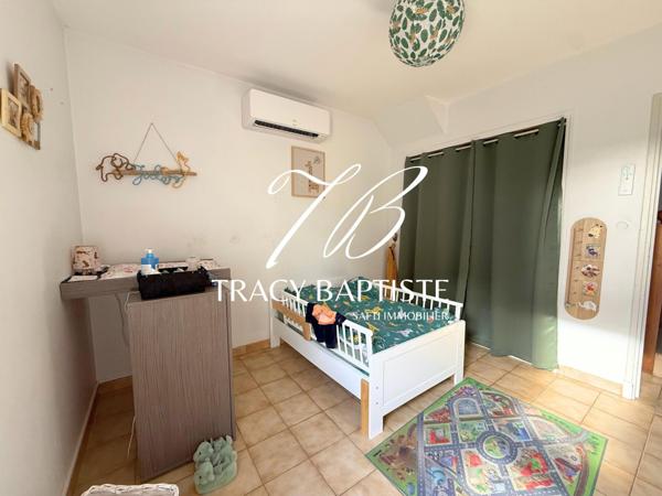 Une maison pensée pour accueillir la vie de famille – 5 chambres – Proche centre ville