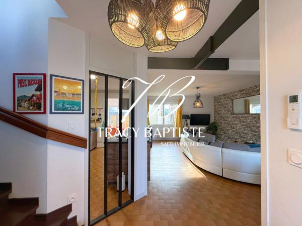 Une maison pensée pour accueillir la vie de famille – 5 chambres – Proche centre ville