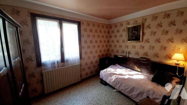 grande maison familiale T7 avec vue imprenable,  jardin clos ? combles aménageables et garage