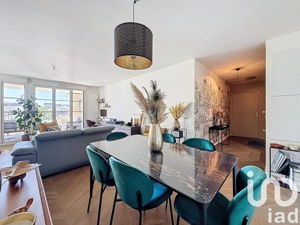 Appartement 5 pièces de 89 m² à Clamart (92140)