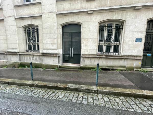 À LOUER - BUREAUX CENTRE VILLE NANTES