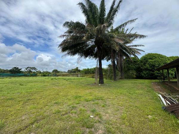 Exceptionnelle Maison a rénover sur une parcelle de 5000 m2 bord de RN1 Macouria