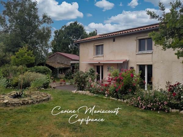 MAISON RENOVEE DE 160 M2, 4 CHAMBRES, VERANDA, GRAND GARAGE ET DEPENDANCES
