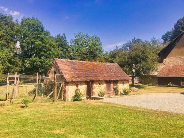 propriété- 2 maisons - dépendances - calme- 2h de Paris