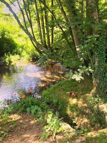 propriété- 2 maisons - dépendances - calme- 2h de Paris