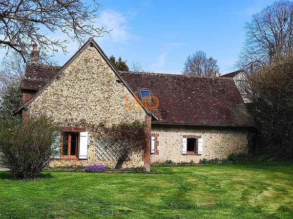 propriété- 2 maisons - dépendances - calme- 2h de Paris