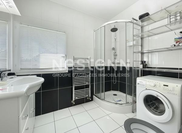 Maison Montigny Le Bretonneux 5 pièces 97,40 m² habitables