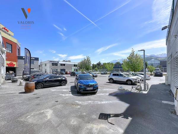SAINT-MARTIN D'HERES-LOCAL COMMERCIAL-LOCATION