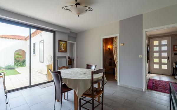 Maison à vendre    6 pièces •  Pontenx-les-Forges