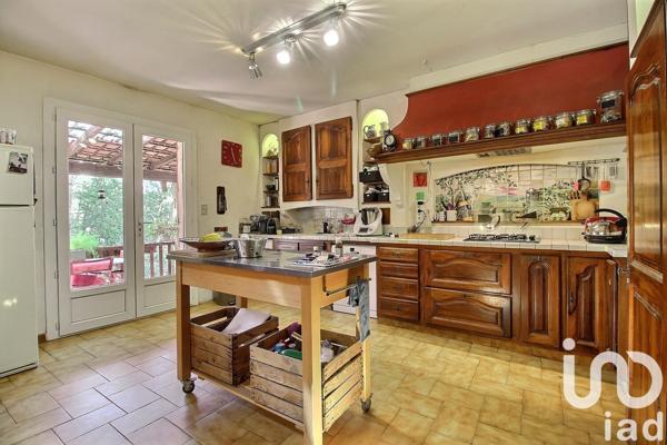 Maison à vendre 7 pièces 195 m² La Cadière-d'Azur