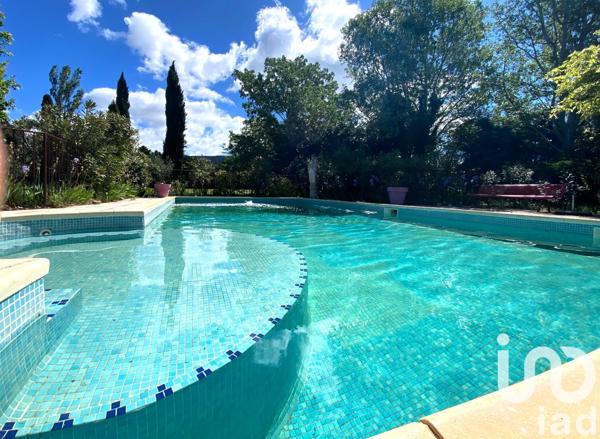 Maison à vendre 9 pièces 350 m² L'Isle-sur-la-Sorgue