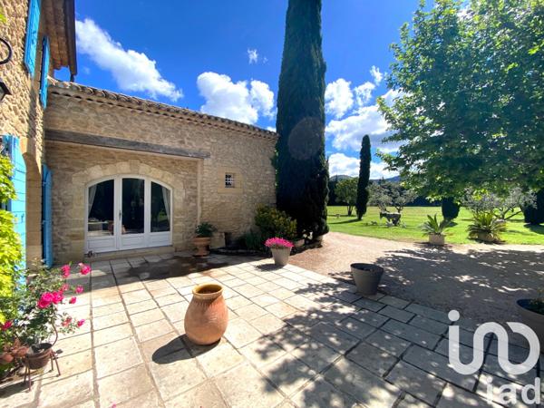 Maison à vendre 9 pièces 350 m² L'Isle-sur-la-Sorgue