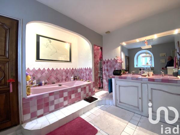 Maison à vendre 9 pièces 350 m² L'Isle-sur-la-Sorgue