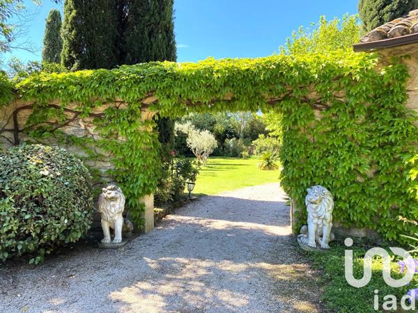 Maison à vendre 9 pièces 350 m² L'Isle-sur-la-Sorgue