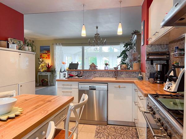 A VENDRE Maison Angers 6 pièce(s) 180 m2