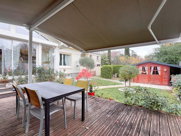 A VENDRE Maison Angers 6 pièce(s) 180 m2