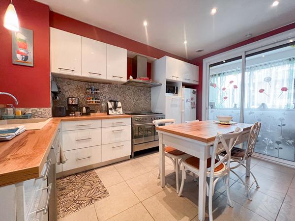 A VENDRE Maison Angers 6 pièce(s) 180 m2