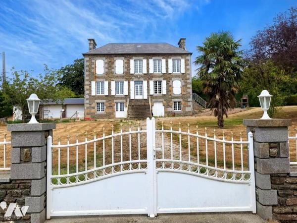 LE TOURNEUR : Maison en pierre avec 1ha60