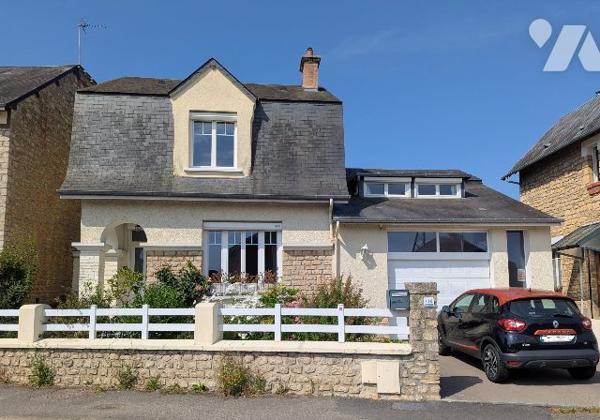 Maison de ville avec jardin et garage
