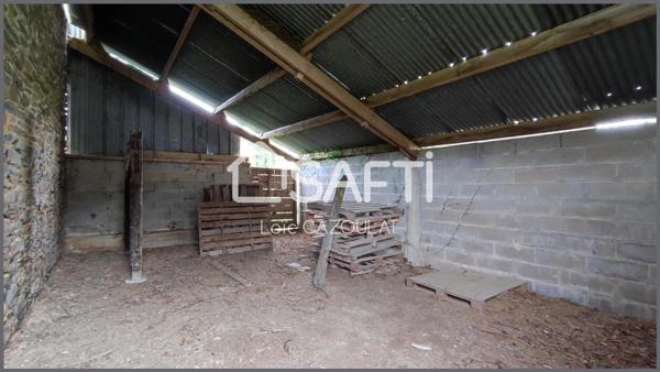 Bâtiment, maison à rénover