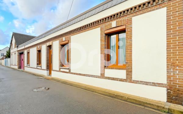 Maison à vendre    3 pièces • 129 m2 Évreux